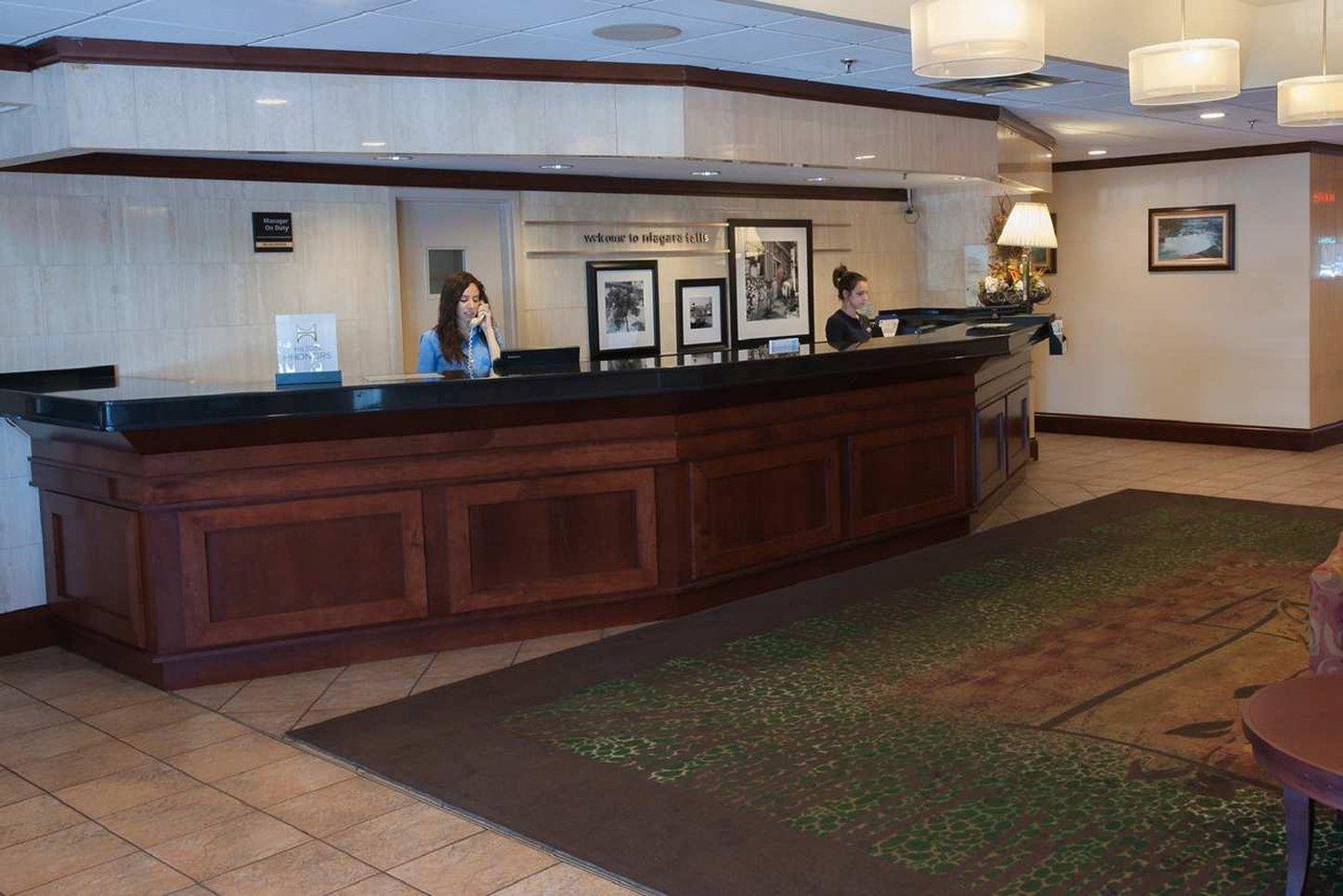 Ramada By Wyndham Niagara Falls By The River Kültér fotó